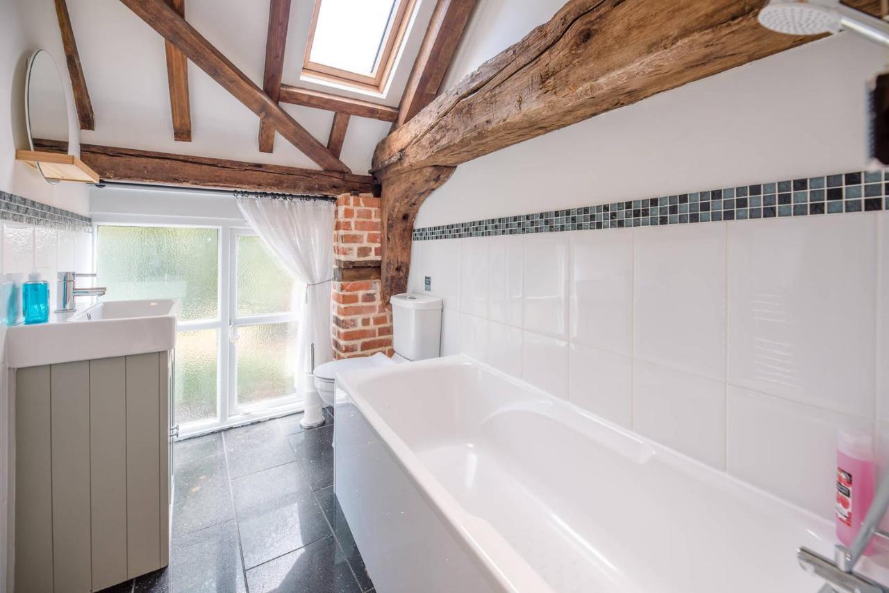 Вилла Maple Barn Rural Retreat Норвич Экстерьер фото